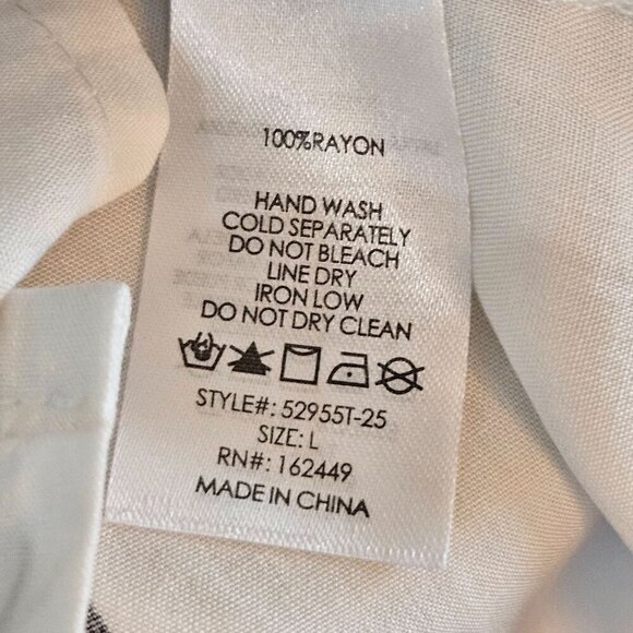 Milk & Honey Large Abstract Face Print Pink Button Shirt Art To Wear Artsy NEW! - Picture 9 of 11